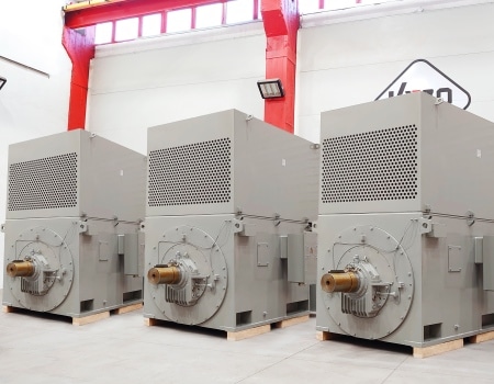 3-electric-motors